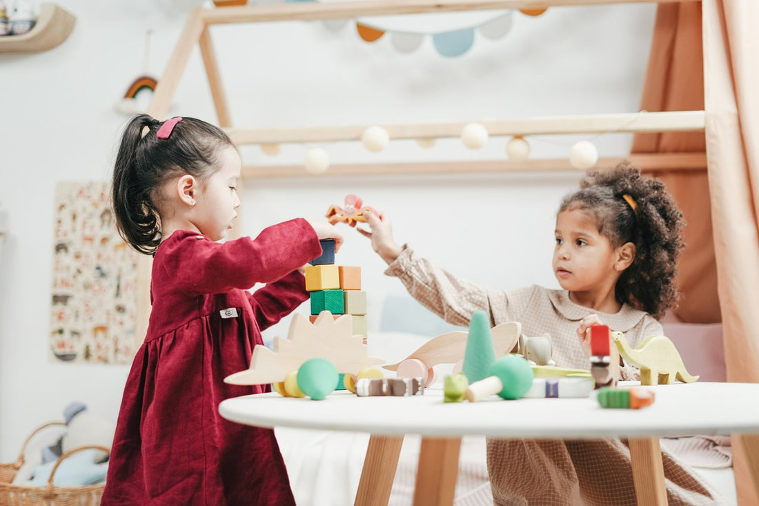 6 redenen waarom spelen met speelgoed belangrijk is voor je kind