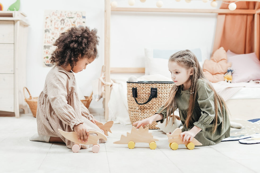 Waarom kiezen voor houten speelgoed? 4 voordelen voor kinderen
